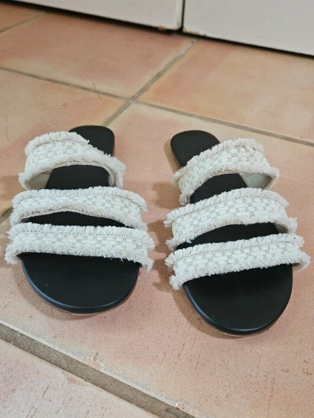 Rothy’s Triple Band Sandals in Seashell Fringe